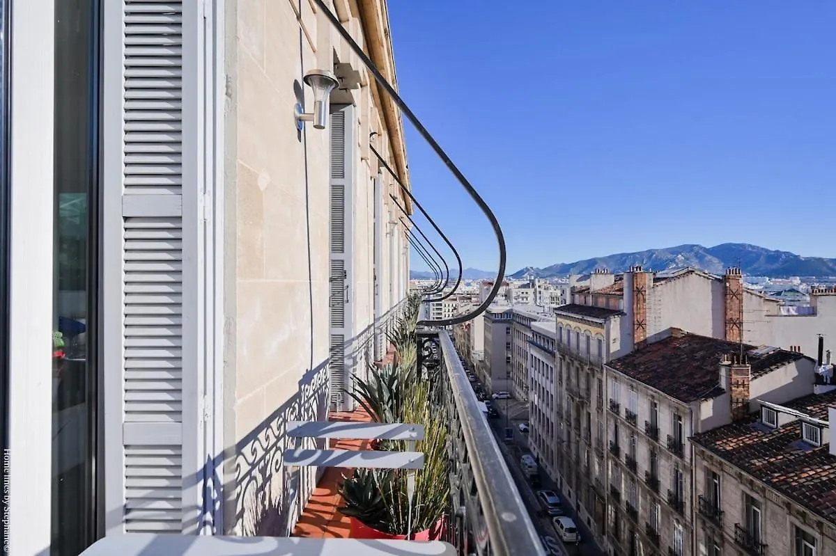 Loft Stern, Carre D'Or Marseille, 10 Pers, 3 Chambres, 260 M2, Dernier Etage Apartmán